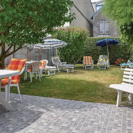 Holiday Avenue Du Roi Jacques